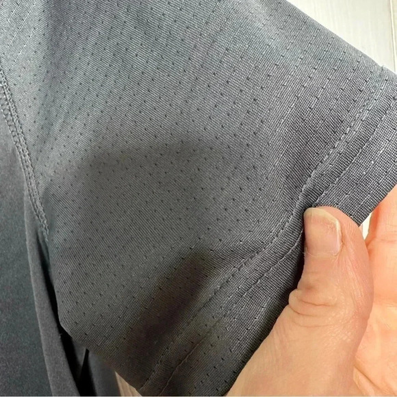 Athletic Works T-Shirt Black & White Mesh Back Size Extra Large - Picture 16 of 16